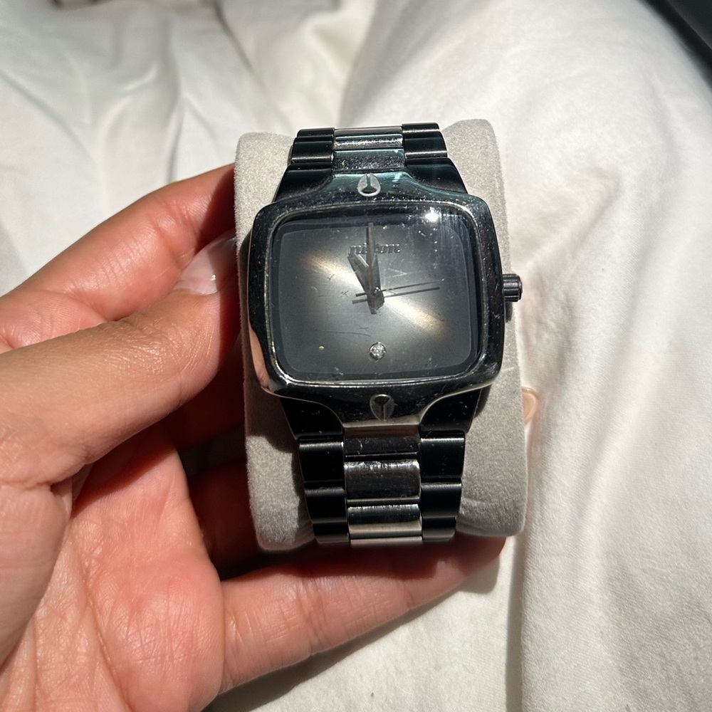 NIXON PLAYER Quartz Men's Watch Gray Dial Analog Stainless Steel